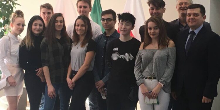 Uczniowie poznawali pracę urzędników