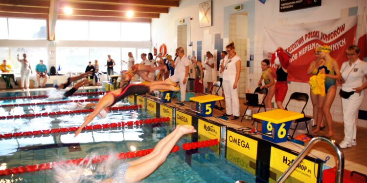 Rekordy i medale pływaków GZSN Start