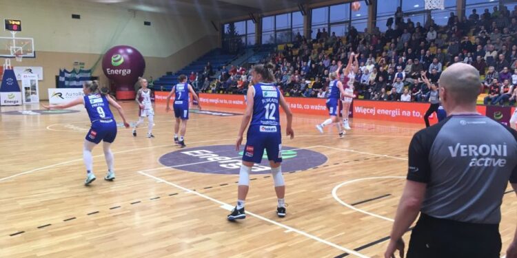 Pierwszy krok do półfinału zrobiony, gorzowianki wygrały w Toruniu!