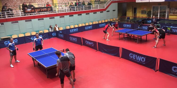 Cztery razy komplet: Gorzovia bardzo pewnie pokonała Spójnię