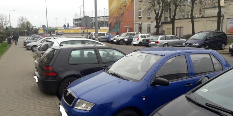 Dramat na drogach przed meczem żużlowym