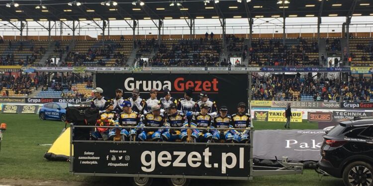 Trzej muszkieterowie dają Stali wygraną po mękach z Motorem!