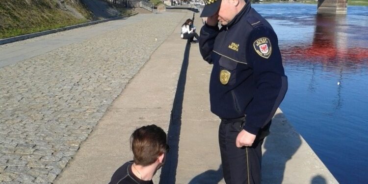 Z „jointem” na bulwarze