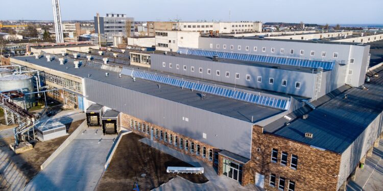 Produkują włókno na terenie dawnego Stilonu