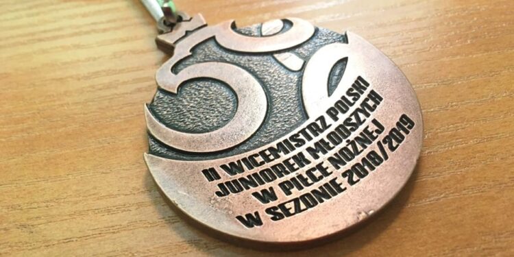 Medal cieszy, choć finał był blisko: brąz TKKF Stilonu w juniorkach młodszych