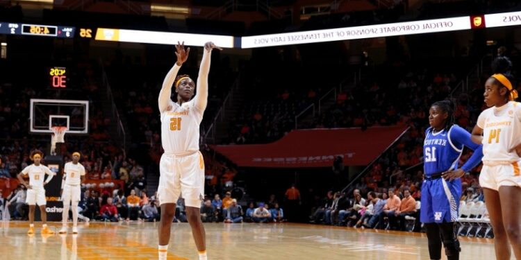 Pierwsza tegoroczna nowość w AZS to absolwentka Tenesee