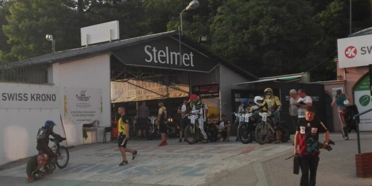 DMPJ: Kolejne zwycięstwo Francepol Falubazu