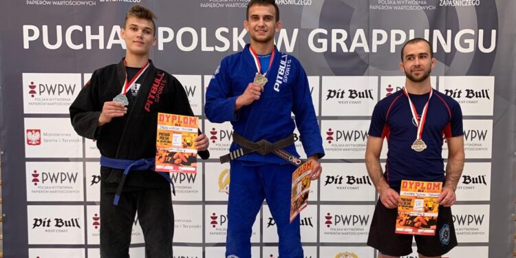 Osiem medali i bilet na mistrzostwa świata