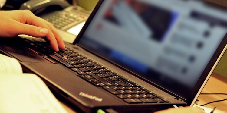 Bądź czujny w internecie!