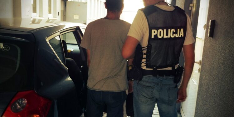 Zaatakował ochroniarza ostrym przedmiotem