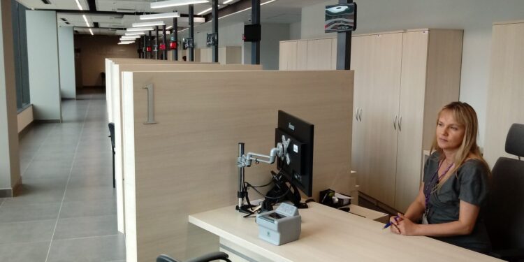 Nowa hala obsługi klientów Oddziału Cudzoziemców oraz Oddziału Paszportów i Migracji