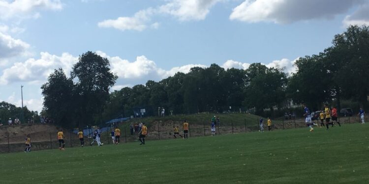 105 minut grania Stilonu z Falubazem jak równy z równym