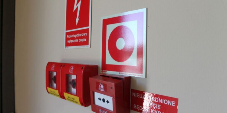 Szpital ma problem. Ktoś niszczy czujki