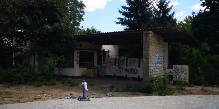 Co z budynkiem na pętli Wieprzyce?