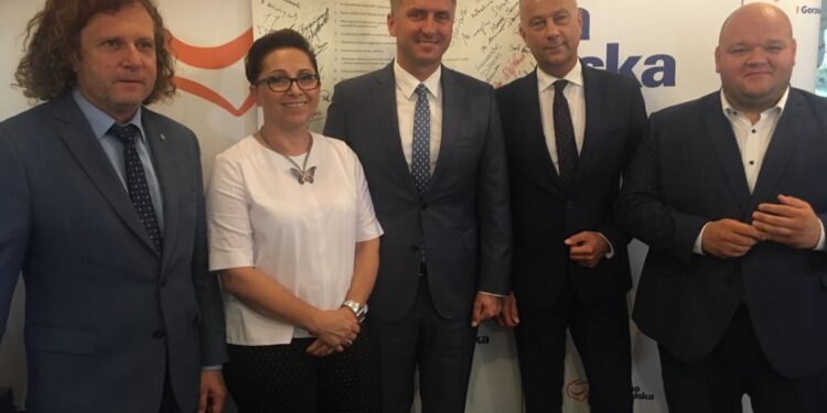 PO o udziale samorządowców w wyborach