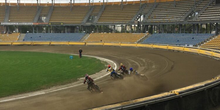 Stal podzieliła się wygraną z Motorem