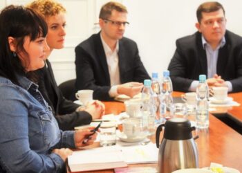 Miasto wspiera cudzoziemców