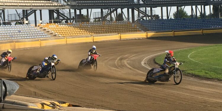 Stal druga w Ostrowie