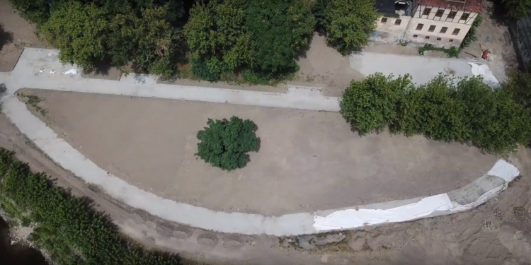 Ścieżka nad Wartą już jesienią