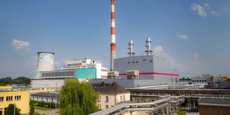 Gorzowska elektrociepłownia uczestniczy w programie „Dzielimy się ciepłem”