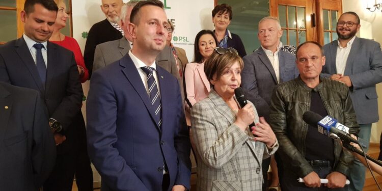 Akademia i szpital będą kształcić pielęgniarki