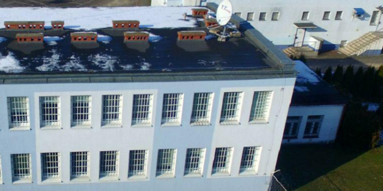 Porzucona torba w Zakładzie Karnym