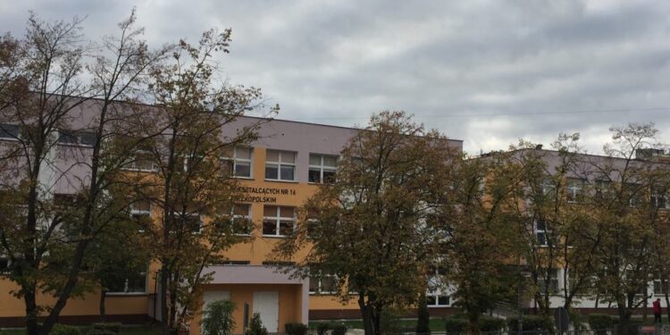 Nowoczesne pracownie w SP16