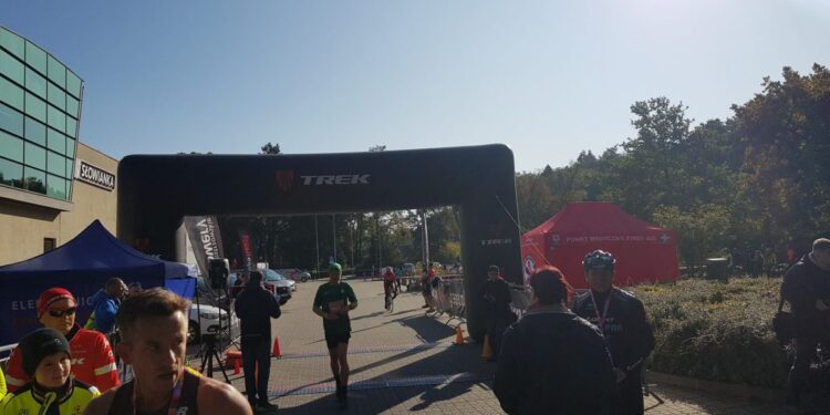 Duathlon przy „zamówionej pogodzie” wygrali miejscowi