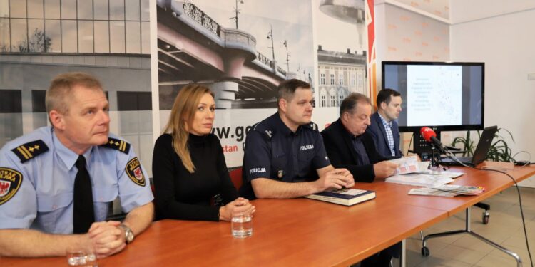 Organizacja ruchu w kierunku cmentarza