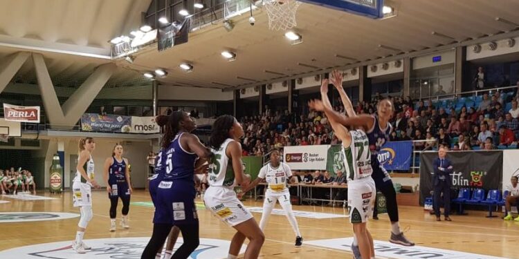 Gorzowskie koszykarki przegrały w Lublinie