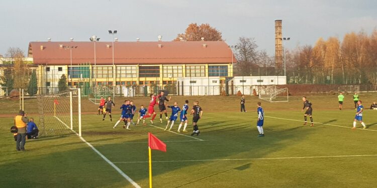 Stilon pokonał Dąb na zakończenie rundy