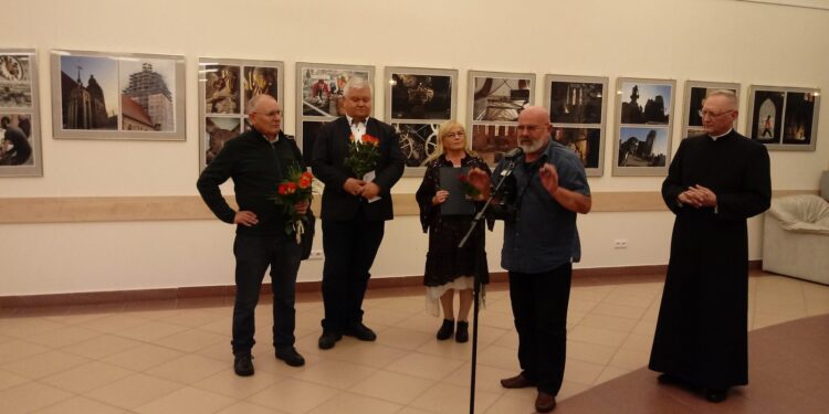 Wystawa Emilii Wójcik o katedrze