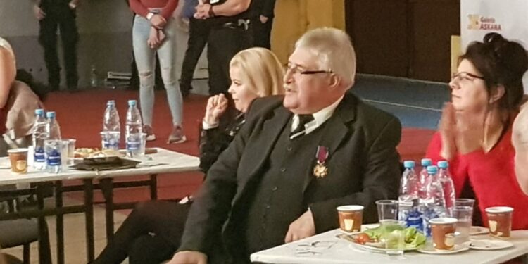 Na gali MMA uhonorowano działacza… miniżużlowego. Nieprzypadkowo!