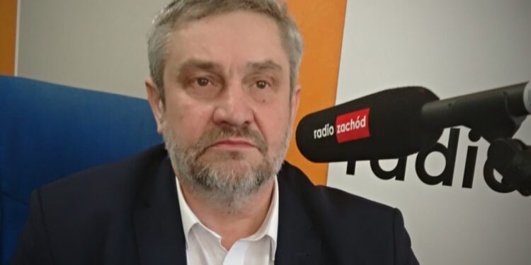 Ardanowski: Płot otaczający ognisko ASF będzie dłuższy o 15 km