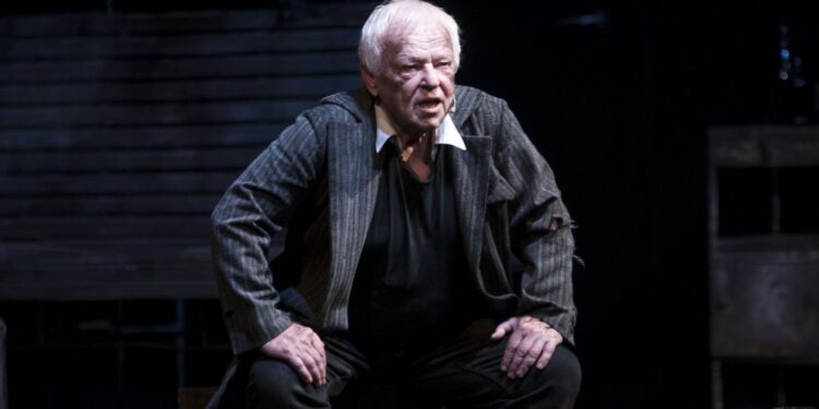 Znakomity Marian Opania