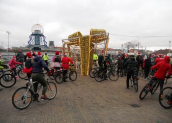 Rowerowy Gorzów zaprasza na „Świąteczną masę rowerową”
