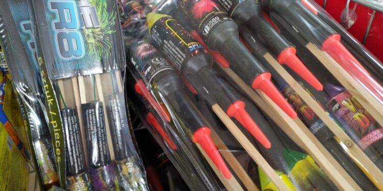 Sylwestrowe urazy oczami lekarza