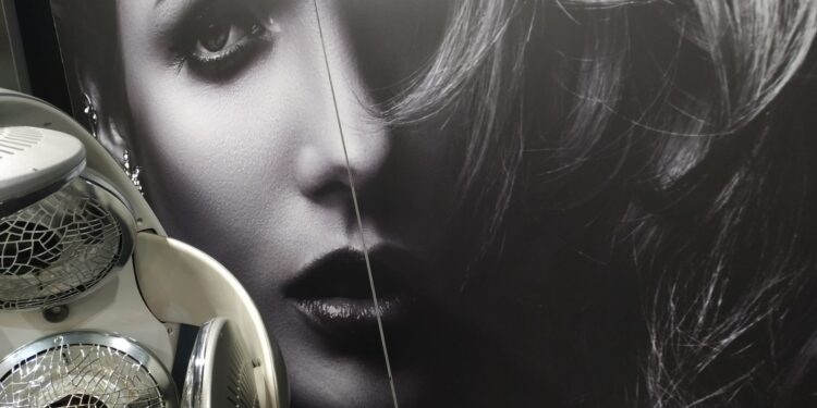 Sylwestrowe szaleństwo z włosami