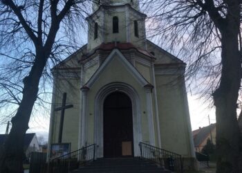 Profanacja kościoła w podgorzowskim Jeninie