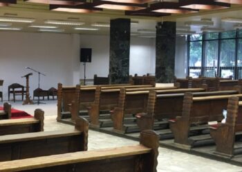 Ktoś ukradł pieniądze z katedralnej skarbonki