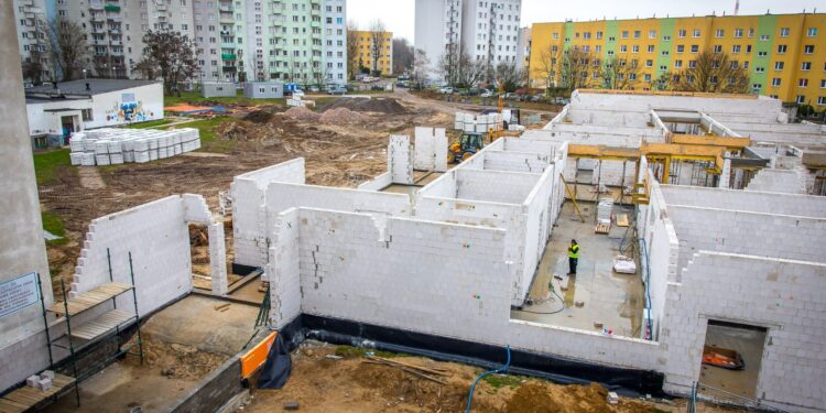 Rośnie nowe skrzydło SP 20