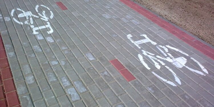 Co z odśnieżaniem ścieżek rowerowych?