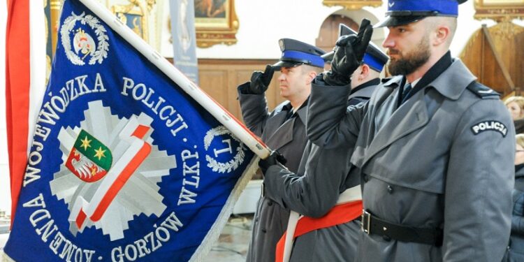 Lubuscy policjanci w hołdzie poległym kolegom