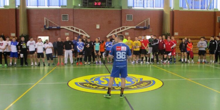 W drugi dzień Świąt znów piłka ręczna. Cel szczególny