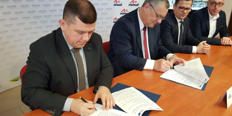 Umowa na budowę CEZiB podpisana