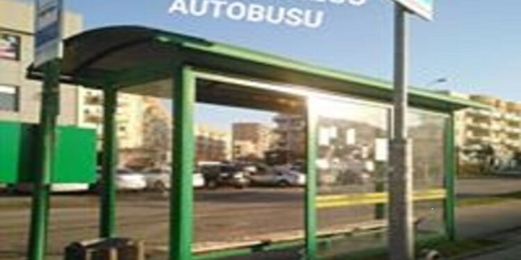 Niszczą wiaty na potęgę