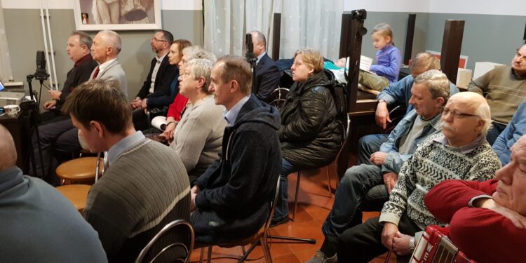 Kolędy z bezdomnymi w schronisku im. Brata Alberta w Gorzowie