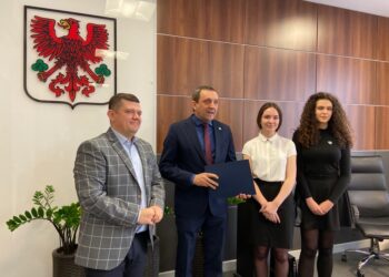 II LO najlepsze w województwie