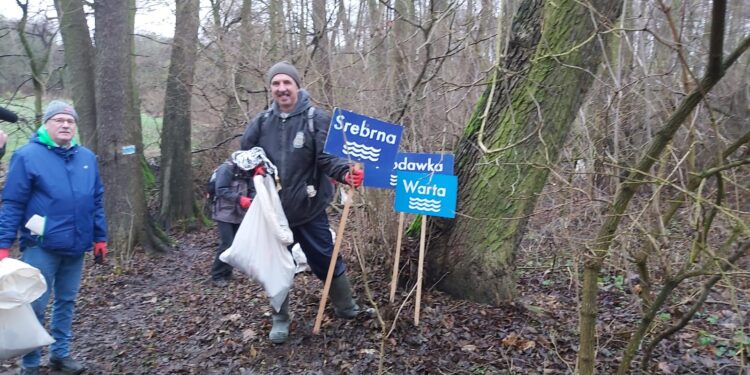 2 tony śmieci w dolinie Srebrnej