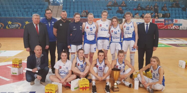Juniorki AZS AJP także nie sprostały Arce